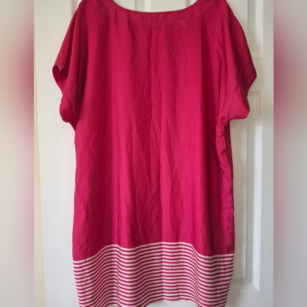 Smart Set Fuchsia Blouse/Tunic - Picture 2 of 3